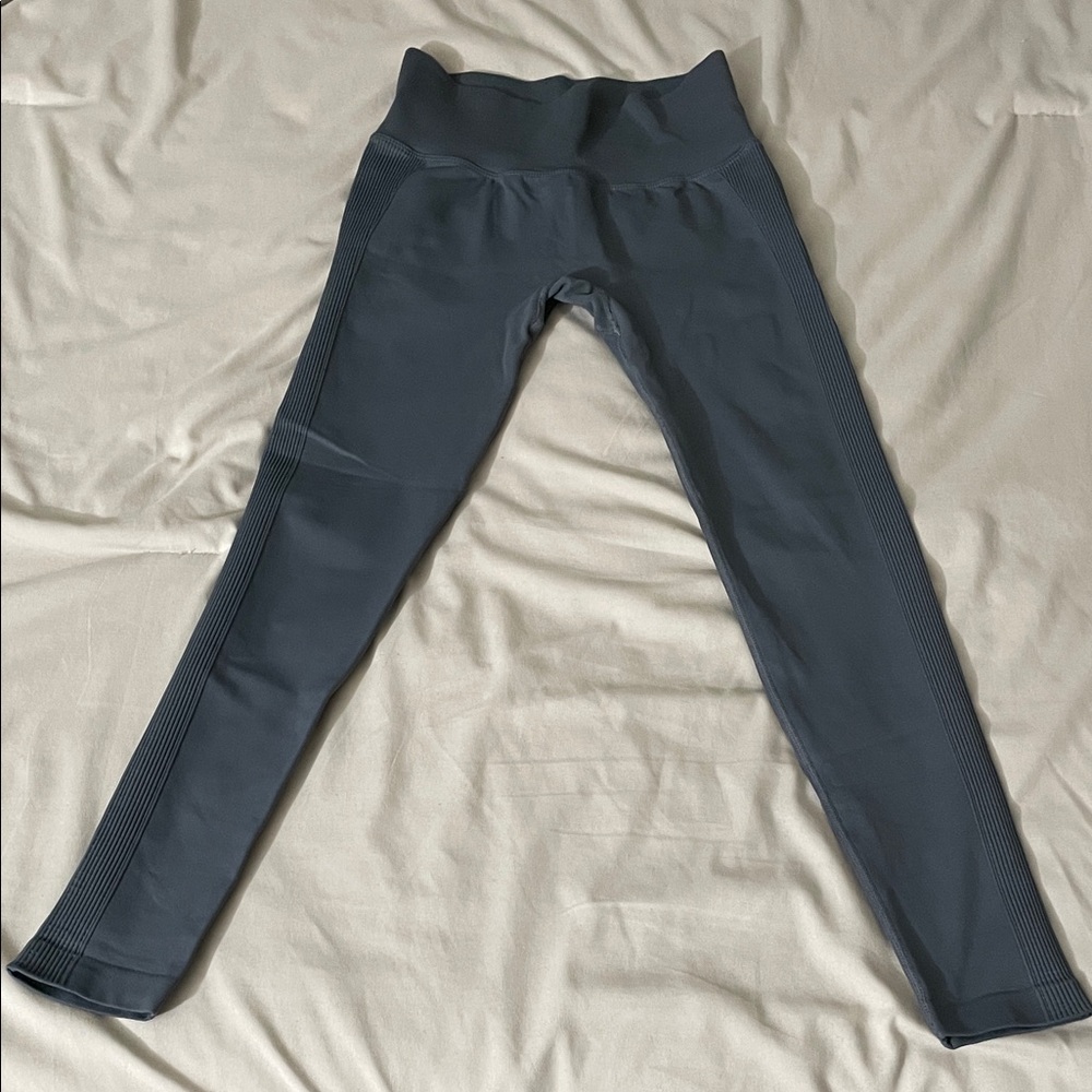 Contour Active Leggings